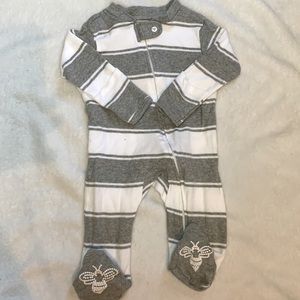 Newborn Burt’s Bees Baby pjs